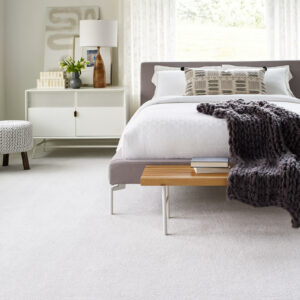 Bedroom white carpet | Echo Flooring Gallery